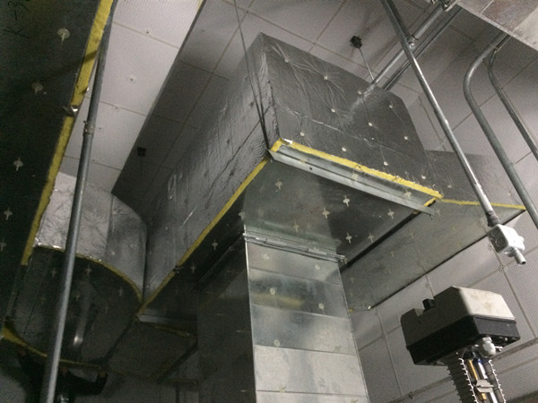 188金宝搏网站下载
玻纤风管-尤特森玻璃棉厂家
